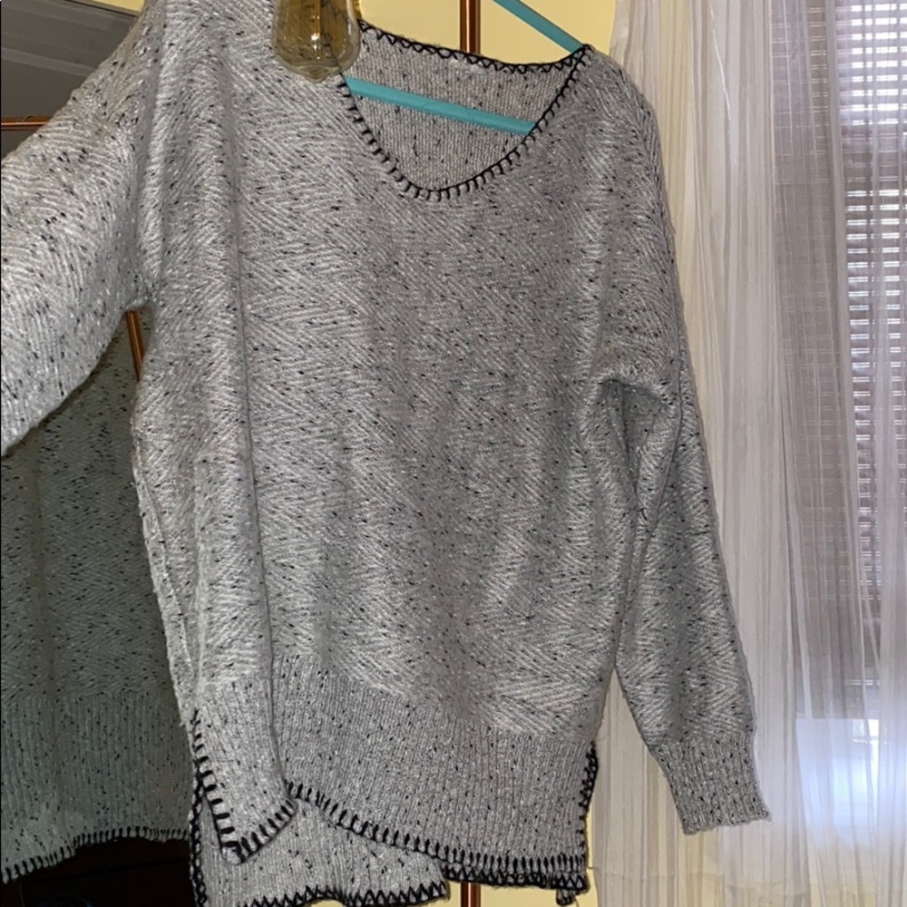 Women’s Sweater